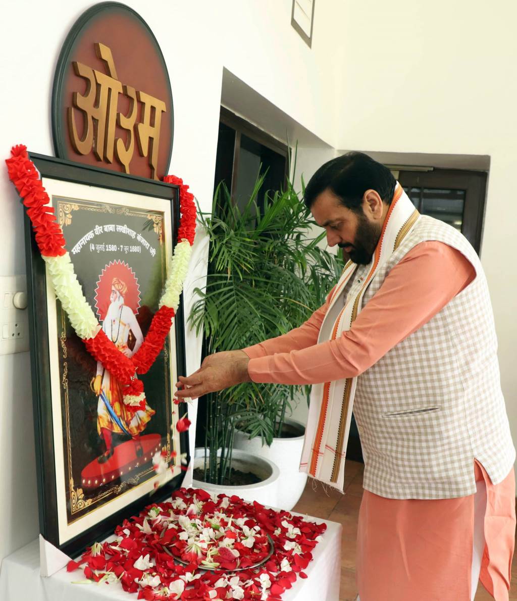 Chief Minister Naib Singh Saini pays homage to Baba Lakhi Shah Banjara Ji on his birth anniversary